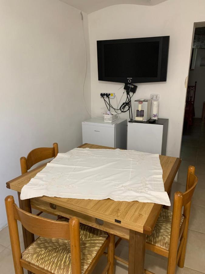 Bellante Casa Di Campagna Villa De Luca מראה חיצוני תמונה