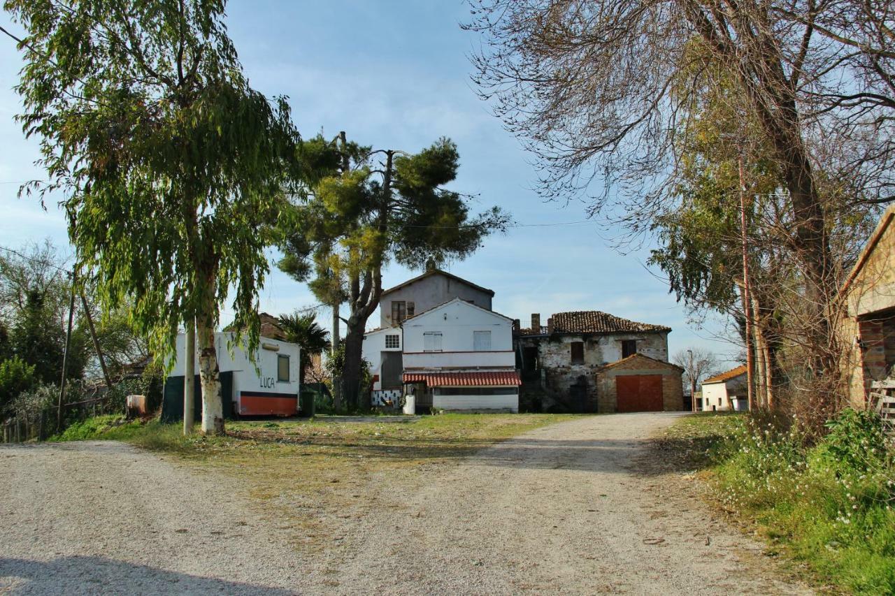 Bellante Casa Di Campagna Villa De Luca מראה חיצוני תמונה