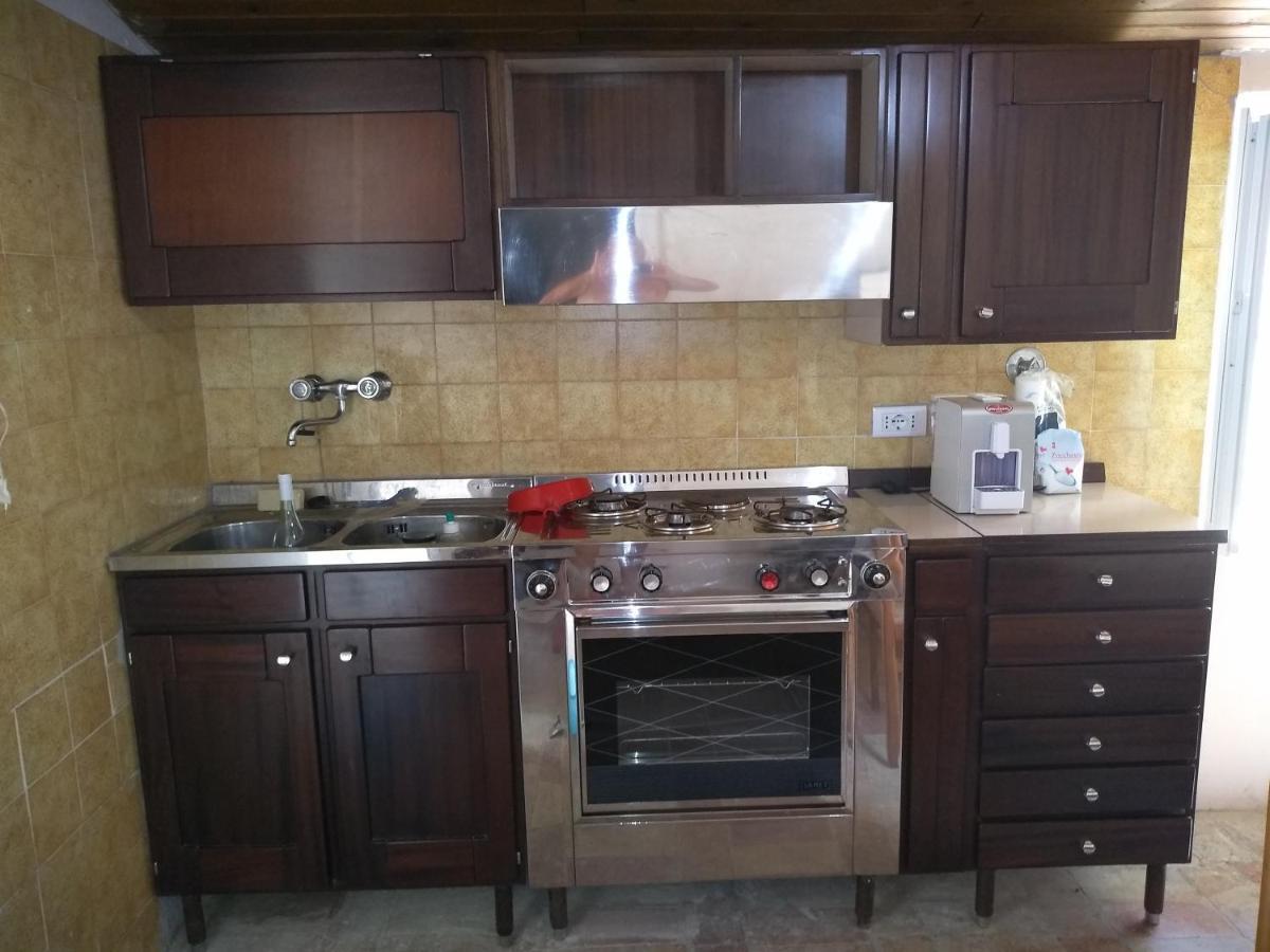 Bellante Casa Di Campagna Villa De Luca מראה חיצוני תמונה